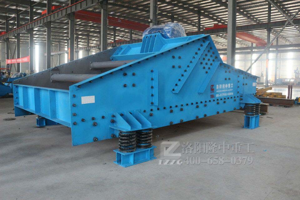 振動(dòng)脫水篩出廠檢測.jpg